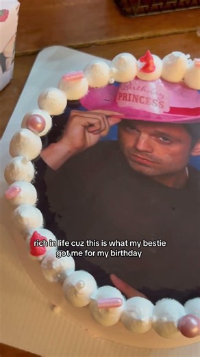 idk how she managed to put bucky inside that box but she’s the GOAT ❤️ #sebastianstan #buckybarnes