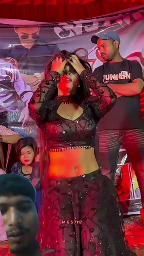 dance karti ladki Ko Kya Ho Gaya kaise karne lagi