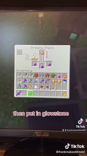How to Make Instant Damage Arrows in Minecraft