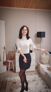 #ElectroSwingDance Tutorial with Madeleine 💃🏽💥🎺 . . . . . Music: Tape Five - Bad Boy Good Man . . . . #ElectroSwing #ElectroSwingDance #SwingDance #NeoSwing #Shuffle #ShuffleDance #ElectroSwing2022 #FutureSwing #MakeSwingGreatAgain #NewMusicFriday #NewElectroSwingMusicFriday #SwingHouse #SwingHop #FredAstaire #Roaring20s #Fortnite #ParovStelar #CaravanPalace #Charleston #LindyHop #Swing #Vintage #DJ #Gatsby #Burlesque #House #TechHouse #DeepHouse #WelcomeBack20s | Electro Swing Thing