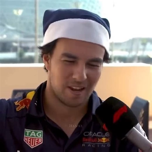 Beth Tapatía 🇲🇽🔥🫀🫦🏎️🏁🎸🤘🏻 | Difícil superar la cara de Checo ❤️😂😂 #f1 #checoperez #sergioperez #valtteribottas | Instagram