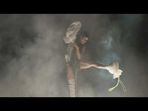 Arca Performs “Mutant;Faith” Live at The Shed