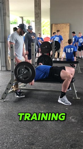 This training technique will unlock your athletic potential🔥🏈 . . . . . #Football #FooballWorkout #5StarFootballPackage #5StarFootballTraining