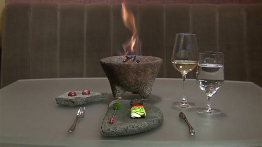 Top Chicago restaurant Alinea loses MICHELIN star in latest guide, co-owner says