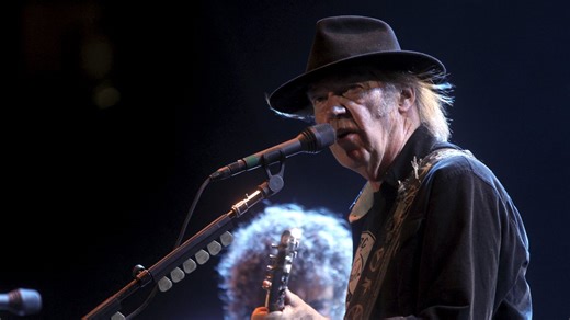 "Je suis désolé de vous décevoir." Le concert de Neil Young aux arènes de Nîmes est annulé