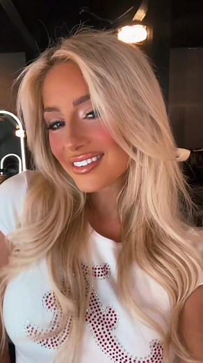 Chloe Holladay TikTok Trending Weekend Song