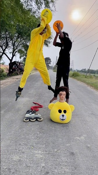 Unique Skating Skills and Techniques You 😇😲 #tiktok #ytshorts #rollerskating #inlineskatingwheels