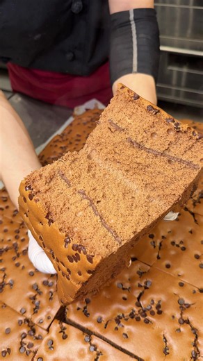 台湾チョコカステラ｜押上グランドカステラのふわふわ濃厚スイーツ