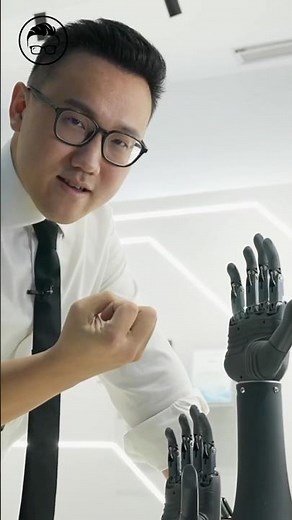 What’s it like operating a bionic arm?