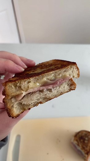 How to Make Perfect Toasties in a Pan