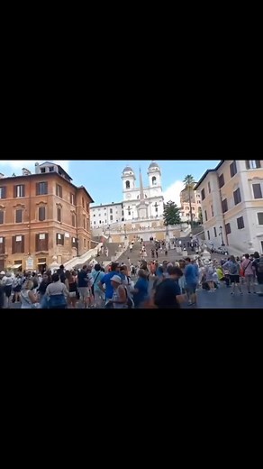 Bonjour ❤️. La Place...