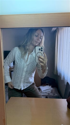 2025 was … an absolute washing machine… January - set up new weaving studio in the high country February - commute to coast 3.5hrs for work weekly, and falling over at work hurting my neck. March - hide out in high country avoiding Cyclone Alfred April - spend two full weeks applying for a fellowship May - no fellowship interview. Prep tiny house to sell June - pack up and move tiny…sold! everything I own into storage July - visit mum’s farm 22hrs drive away with no idea whats next. August - Fly