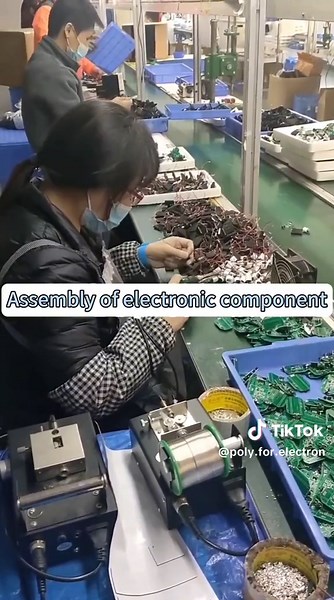 Send a video of my colleagues working in our company.#Electronic #breadboard #Microcontroller #electromagnet #work