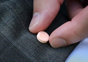 How buprenorphine helps the body overcome opioid addiction