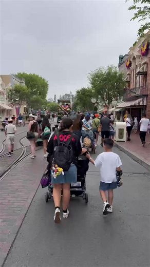 Convenient Stroller Rentals Near Disneyland