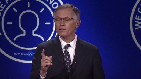 Stellantis CEO releases 6 game-changing new models for 2026 (rivals on edge)