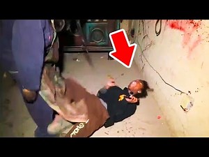 iShowSpeed Gets Jumpscared In Haunted House 😂