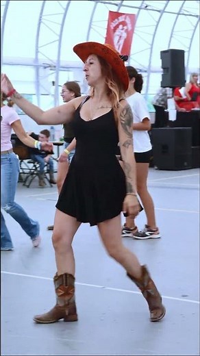 Lil Bit Line Dance