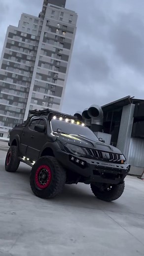 Exploring the Mitsubishi L200 Triton 4x4 Off-Road Adventure