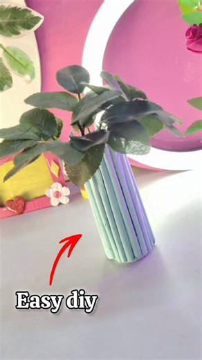 Waste to Best DIY Vase ♻️✨ Easy Home Decor Idea #shorts
