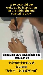 A 10-year-old boy in #Sichuan got up in the middle of the night and began to paint. The #child's mother said he started drawing tanks, planes, cars, ships, and other machinery when he was five years old. He wants to be a mechanical designer in the future and especially wants to design #Chinese tanks! | iChongqing