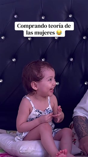 La Teoría de las Mujeres: Humor y Comedia