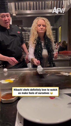Hibach you try not to fail so badly next time 🍳🍤 #afv #fail #funnyvideos