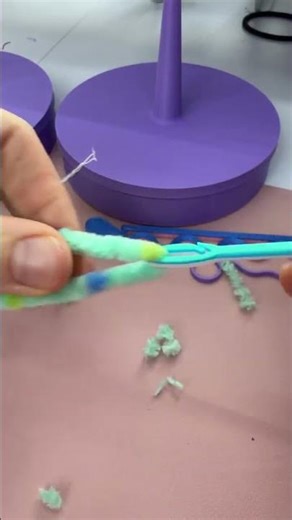 Read this before you waste another hour fighting your yarn… 😅 Hi I’m Jess, crocheter… turned