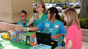 Dad Calls Girl Scouts A 'Scam' That Relies On 'Child Labor' To Sell Cookies — 'This Whole Set Up Is A Total Racket'