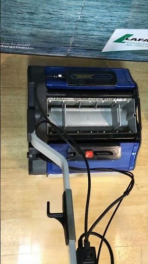 Cleaning and restoring LVT and Vinyl Flooring with Duplex Steam 🏆