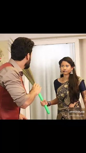 Bollywood Photo Songs: Enjoy Memorable Melodies