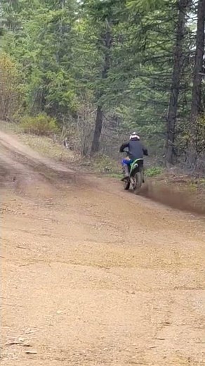always workin on those starts. #kx85 #2stroke #holeshot #screamer