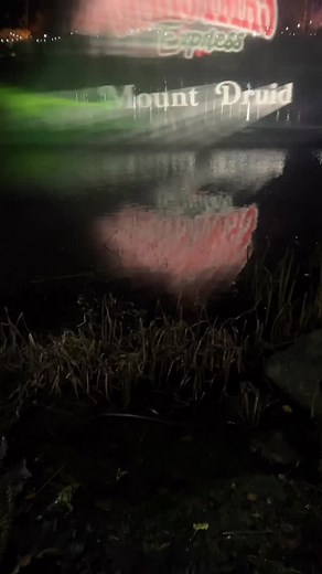 We’re delighted to unveil Light On The Lake – The Water Spectacular — our brand-new illuminated water-screen show! ✨ Check out this sneak peek! A breathtaking 30-minute display of light, colour and Christmas magic shimmering across the lake every evening on The Christmas Express. While you wait to visit the main man himself, Santa, you might even catch a glimpse of him and his reindeer flying across the night sky… ✨🦌🎅 Step aboard — the magic is only beginning. Tickets are selling fast, with ma