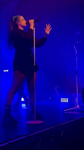 As December Falls - Bathroom Floor [Live in Glasgow 6.11.25]