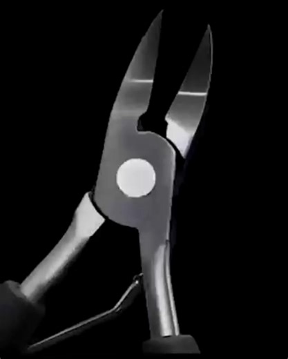 😥 Τα χοντρά νύχια κόβονται δύσκολα! Όχι όμως με τον κόπτη NAILPRO👇 ⚕️ Ανοξείδωτο ατσάλι χωρίς σκουριά ✂️ Ασφαλείς και κοφτερές λεπίδες ✅ Αντιολισθητική λαβή Κάνε κλικ παρακάτω για να παραγγείλεις👇 | Vigoexpress