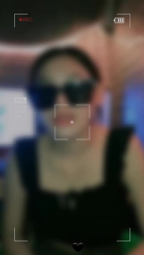 Expressing Emotions with Hand Gestures