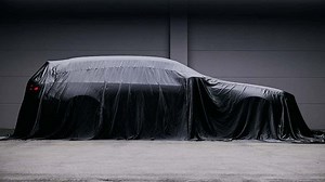BMW『M5ツーリング』新型、予告映像が公開…実車は8月15日発表へ | レスポンス（Response.jp）