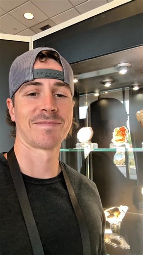 7.3K views · 110 reactions | Denver Gem & Mineral show - The Lake House @ Hardrock Summit!! Come say hi! :) #crystals #rocks #geology #minerals #gems #fossils #agate | CoralGeodes | Facebook