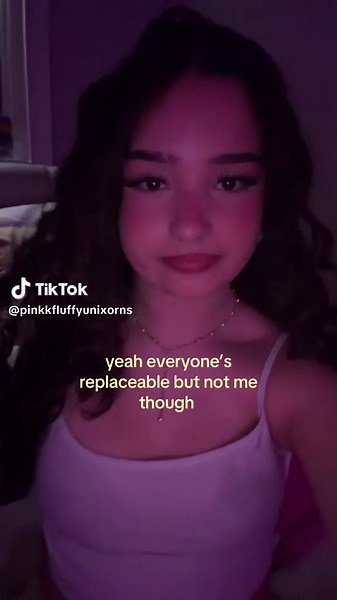 one of a kind btw chat 🫩🫩#parati #fypシ | Everyones Replaceable