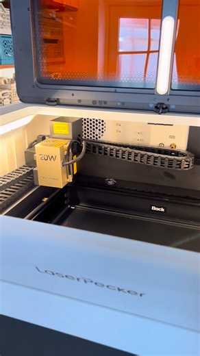 It’s finally here! 🎉 I just set up my brand new LaserPecker LX2, and wow — this machine looks incredible in person! I’m filming a full unboxing & setup tutorial right now, which will go live on my YouTube channel in the next day or two 👀 With its 1000 mm/s engraving speed, swappable laser heads (20W/40W/IR), smart camera, and 3D autofocus, this might just be LaserPecker’s most impressive machine yet. If you’re thinking about getting one, now’s the perfect time — it’s still on launch sale: 👉 [