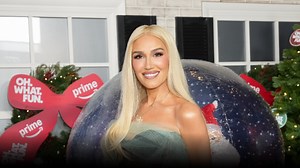 At 56, Gwen Stefani makes a statement with her bold onstage style