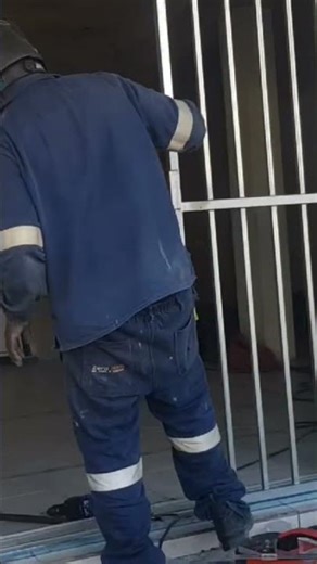 double sliding gates installation