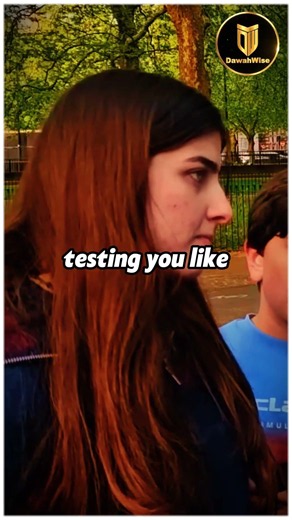 Muslim Woman Confronts Muslim About Islam | Hashim | Speakers Corner
