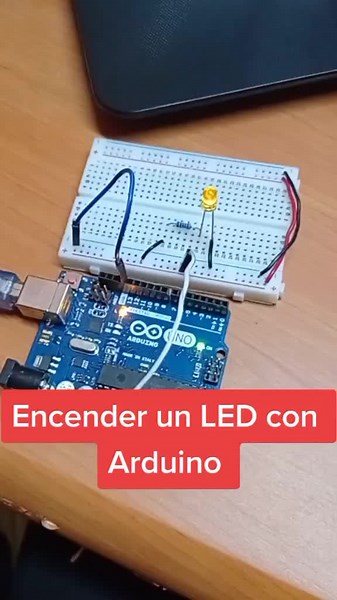 Encender un LED con Arduino sin código. #arduino #arduinoproject #arduinotutorial #arduinoprojects #arduinouno #arduinoprogramming #arduinolove