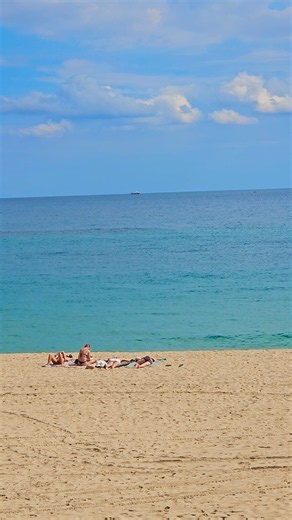 Bogatell Beach - Barcelona #bogatell #beach #playa #barcelona #españa