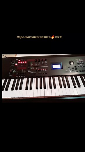 Learn Keyboard Techniques with Close-Up Music Tutorial