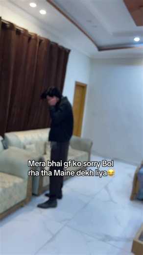 Bhai ko kbi b skoon se ni rehny dena🙃😜@wajahatkayani99