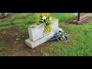 Keith Whitley Gravesite