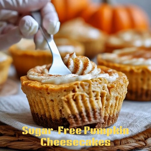 Sugar-Free Pumpkin Cheesecakes 🎃🍰 Individual creamy pumpkin cheesecakes with warm spices and almond crust. 📝 Ingredients Crust 1 1/4 cups Almond flour 1/4 cup Melted butter 1/4 cup Monk Fruit–Erythritol Blend (Lakanto/Swerve) Pumpkin Filling 12 oz Cream cheese (softened) 1/3 cup Allulose (sugar-free sweetener) 1/2 cup Pumpkin purée 1 large Egg 1 tsp Vanilla extract 1 tsp Pumpkin spice 👩‍🍳 Steps to Create A) PREPARATION Preheat to 325°F (163°C). Line a 12-cup muffin pan with parchment liners