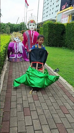 ondel-ondel kecil mau jatuh #shortvideo #ondelondel